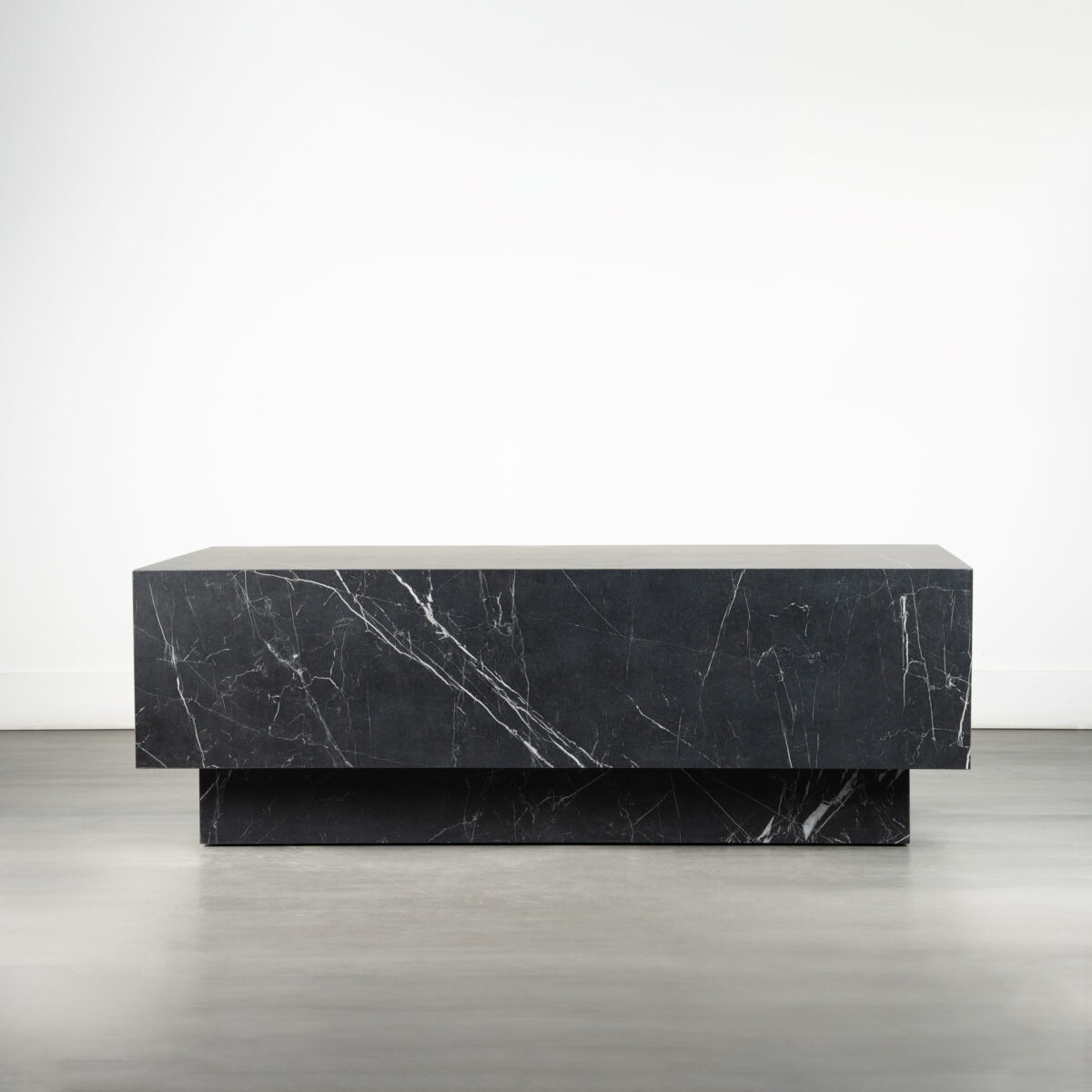 Rectangle Coffee Table in Black Marquina Large-format Porcelain