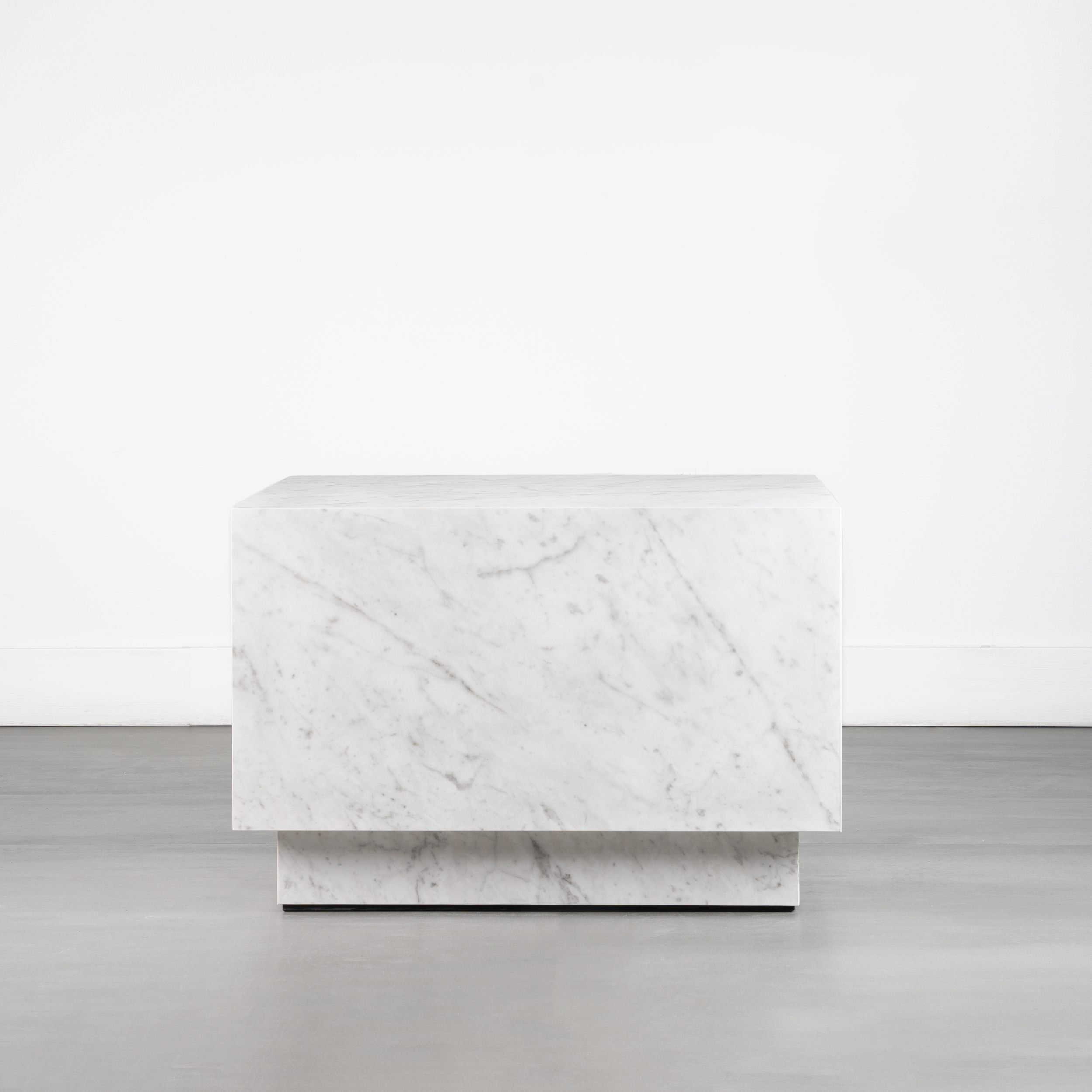 Square Coffee Table in Bianco Carrara Large-format Porcelain